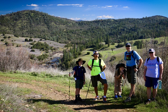 hiking-american-river-resort